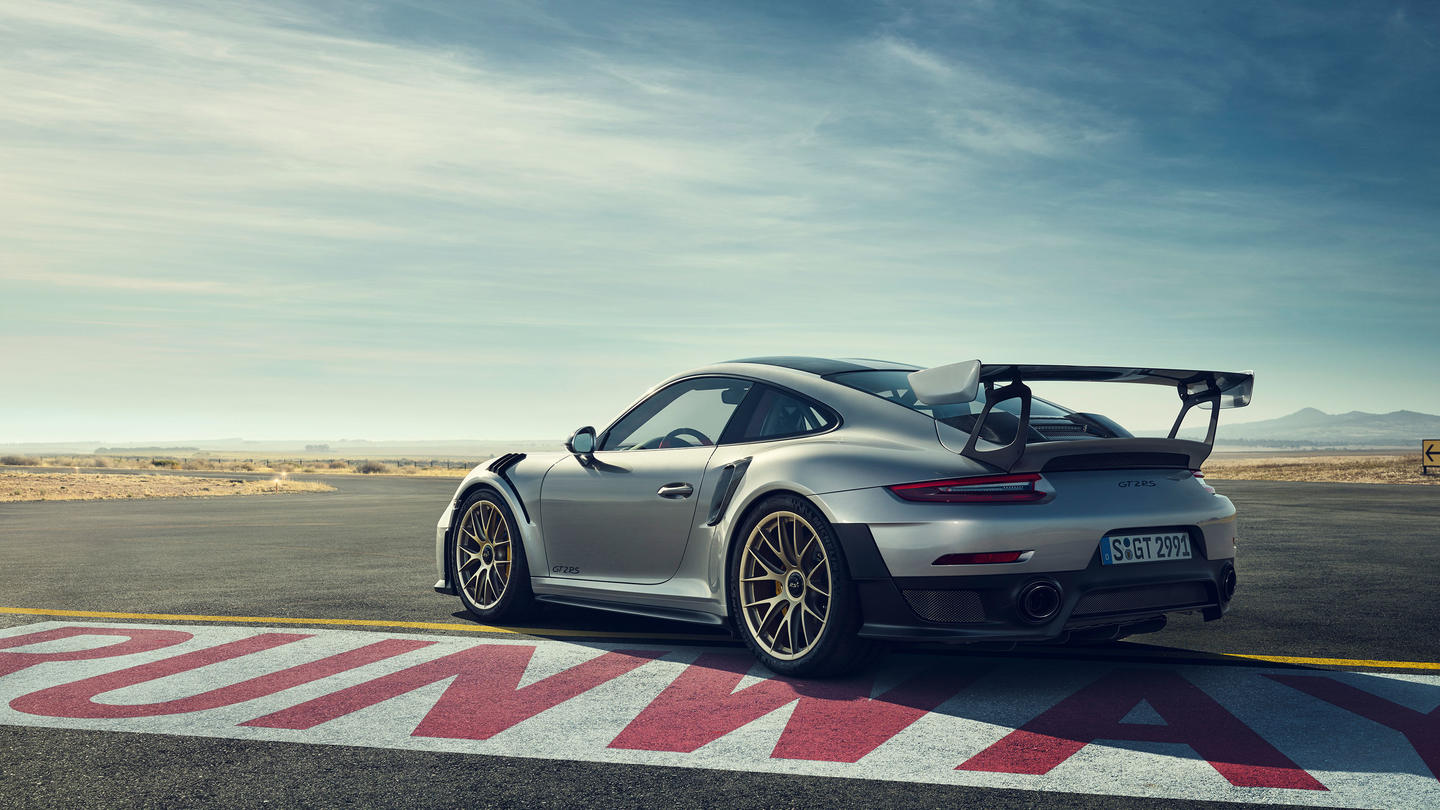 Porsche 911 GT2 RS