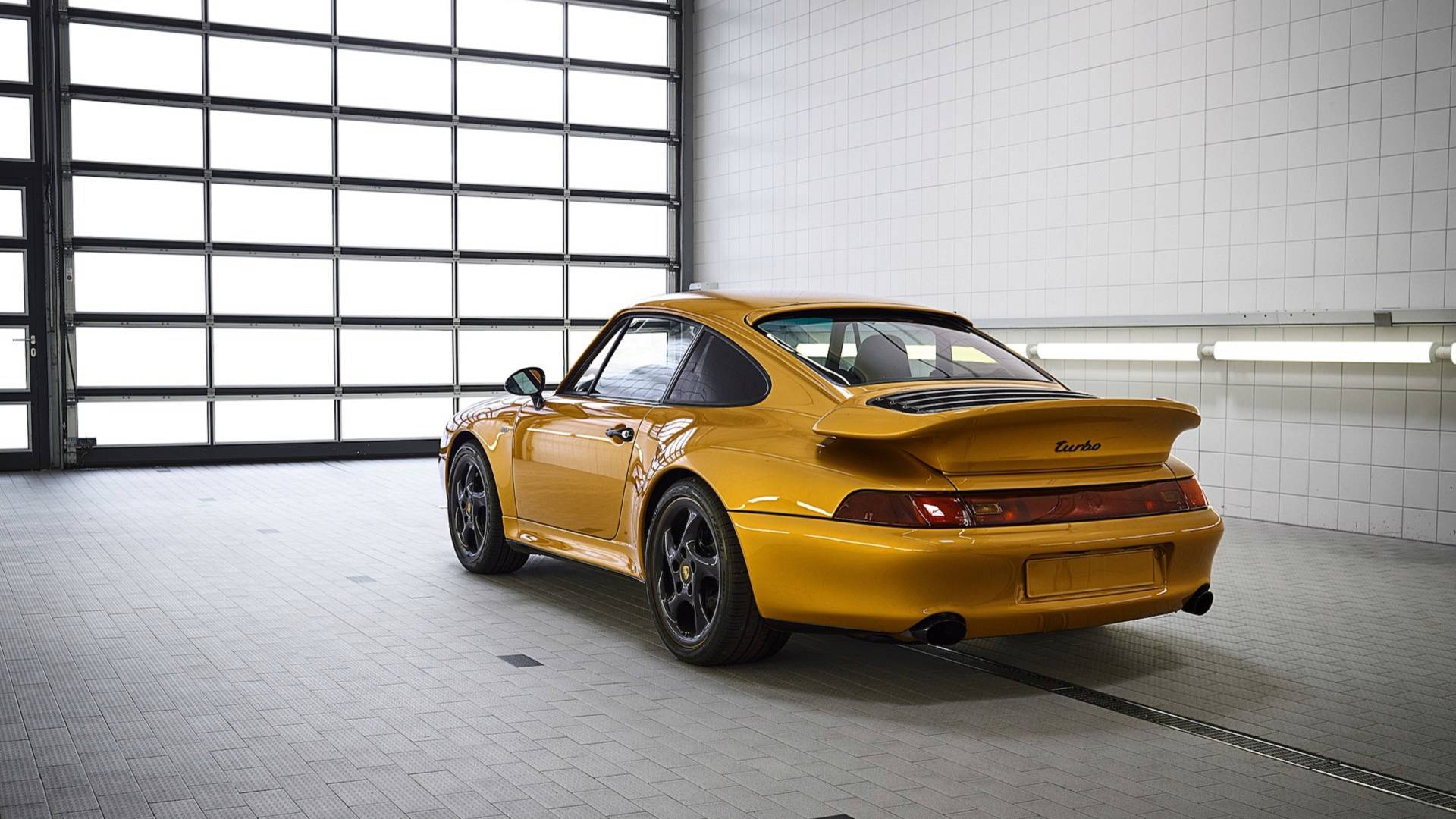 Project Gold Porsche