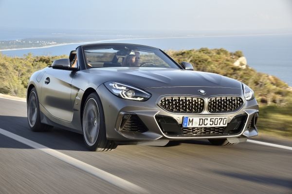 BMW Z4 Roadster launched; INR 64.90 lakhs onwards
