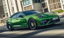 The Facelifted Porsche Panamera is now in India